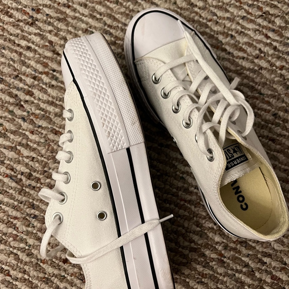 Platform converse